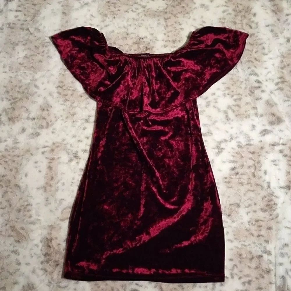 Forever 21 Maroon Velvet-like Mimi Dress